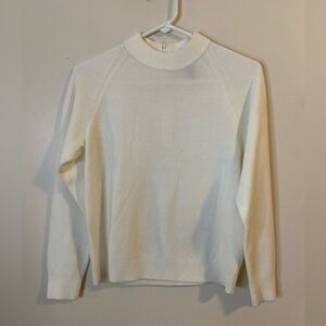 Karen Scott Cream Mockneck Sweater size small NWOT